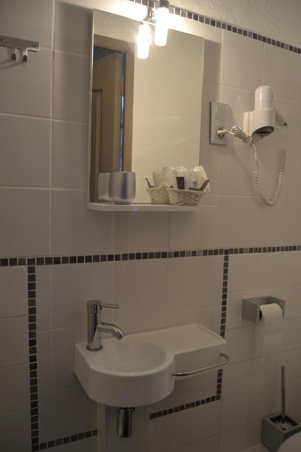 La Casa Mia Hotell Sainte-Maxime Rum bild